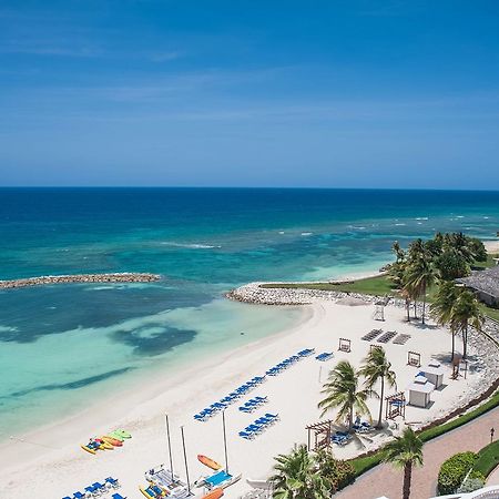 Palmyra Luxury Beach Condos Монтего-Бей Екстер'єр фото