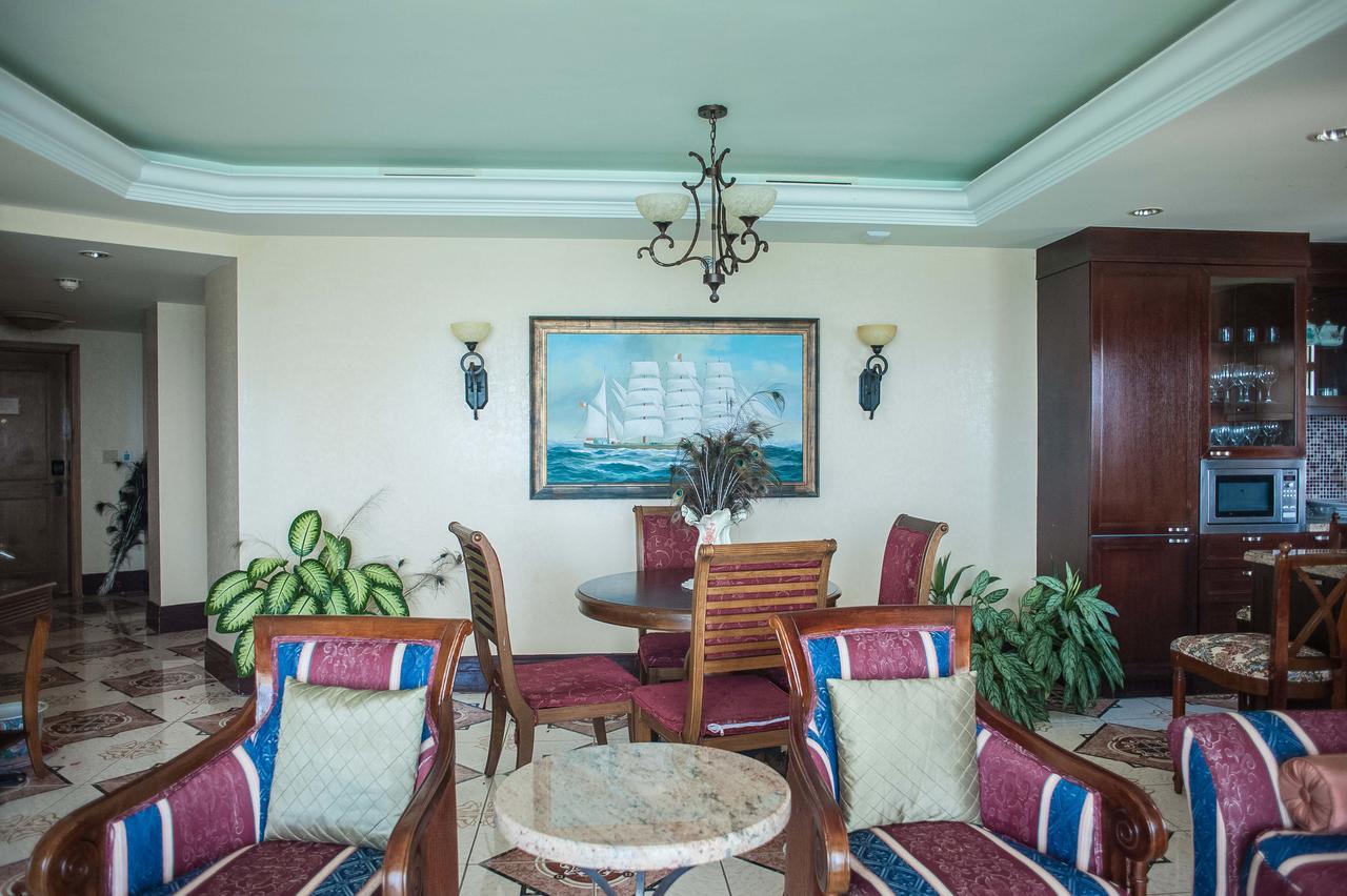Palmyra Luxury Beach Condos Монтего-Бей Екстер'єр фото